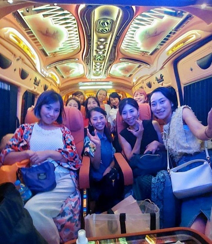 BANGKOK VAN SERVICE 24HOURS VAN RENTS WITH DRIVER IN BANGKOK bangkok-van-service-24hours-van-rents-with-driver-in-bangkok